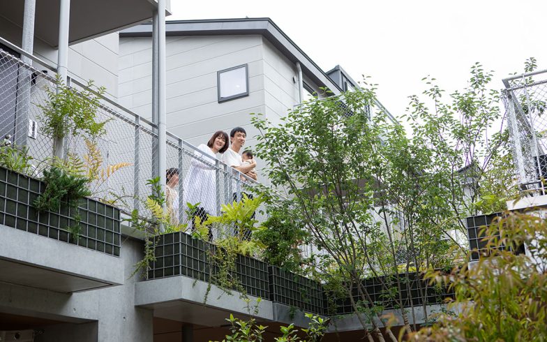 厳しすぎる世界基準の環境性能に挑む賃貸住宅「鈴森Village」。省エネは大前提、植栽は在来種、トレーサビリティの徹底など…住みごこちを聞いてみた　埼玉県和光市